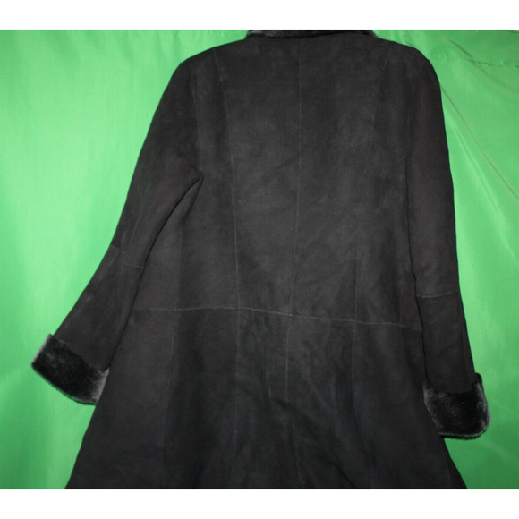 HSO Canada Saks Fur Salon Zzghetti Genuine Spanish Shearling Coat XS 41602062 - Picture 8 of 10